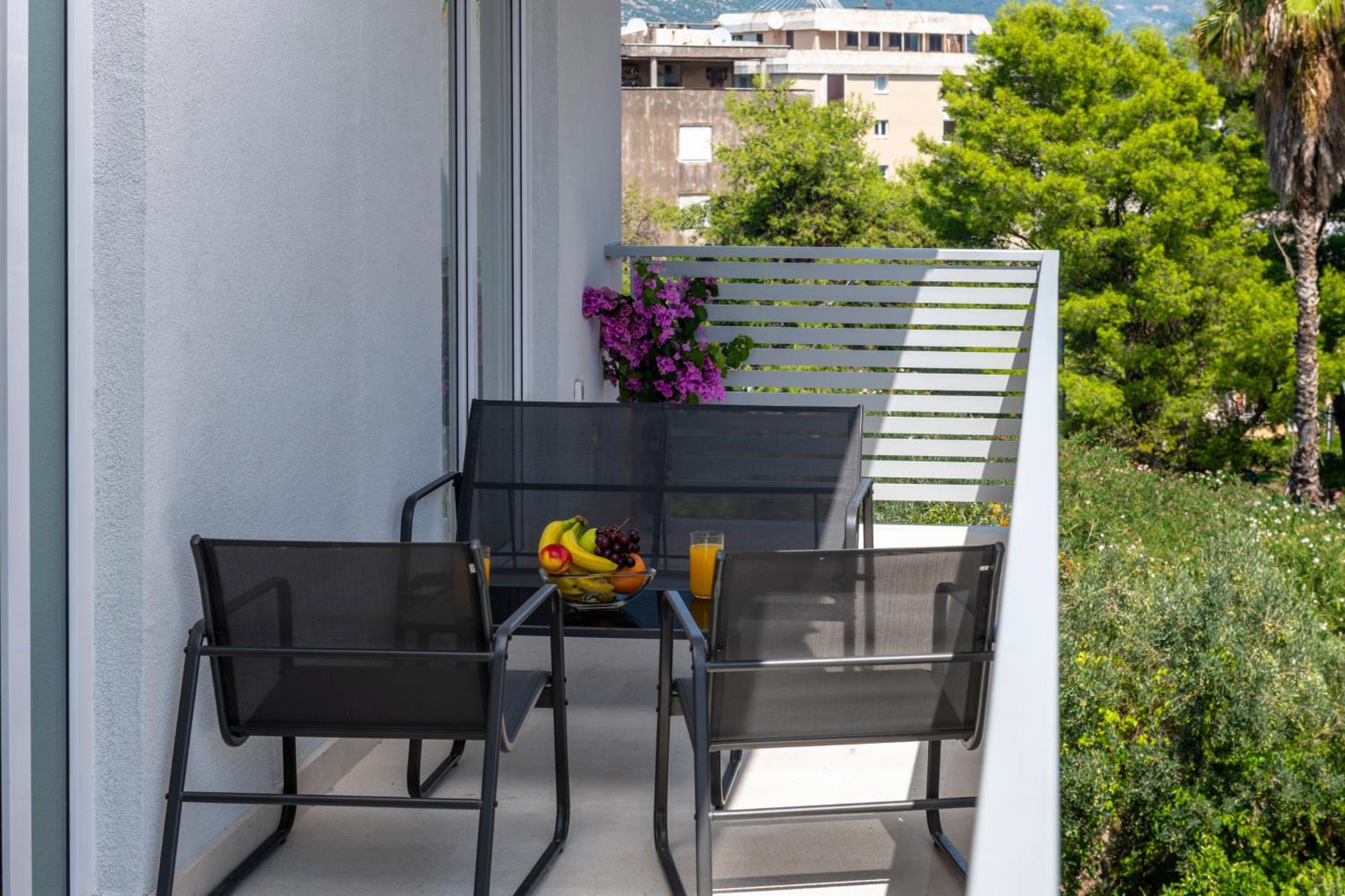 Nea Appartement *